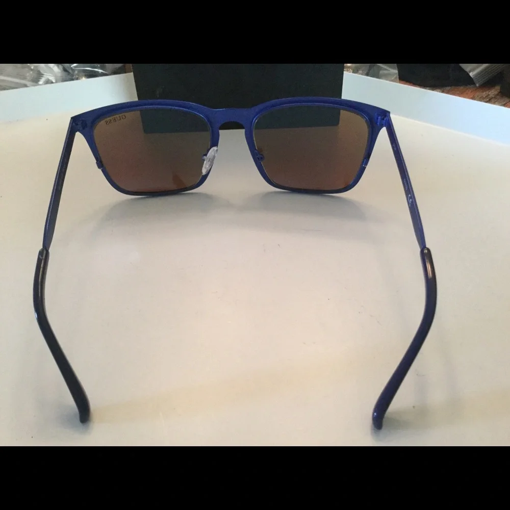 GUESS AARON MENS SUNGLASSES BLUE MIRROR PRE-OWNED